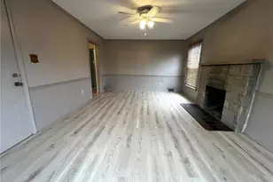 2905 20th St Ext, Patterson Township, PA 15010 - Photo 2