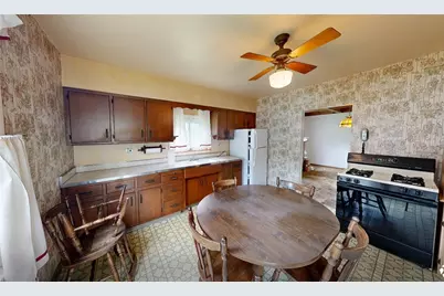 897 Spruce St, East Rochester, PA 15074 - Photo 2