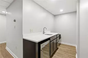 750 Washington Rd, Pittsburgh, PA 15228 - Photo 20