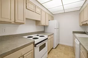 750 Washington Rd, Pittsburgh, PA 15228 - Photo 8