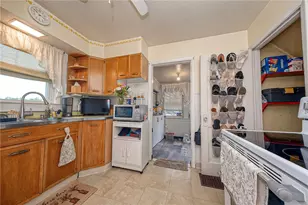 425 California Ave, Monroeville, PA 15146 - Photo 8