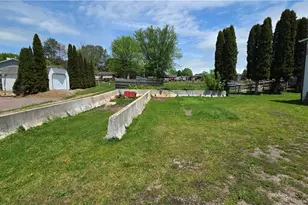 2253 Stoystown Rd, Somerset Township, PA 15541 - Photo 6