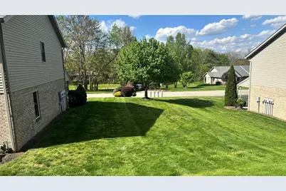 117 Windy Drive, Center Township, PA 16001 - Photo 10