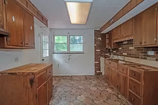 610 Pennview Dr, Pittsburgh, PA 15235 - Photo 6