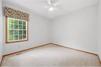 52 Golfwood Dr, Hermitage, PA 16148 - Photo 18