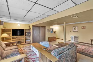 411 Maple St, West Mifflin, PA 15122 - Photo 28