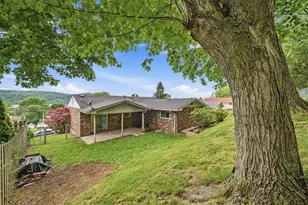 890 4th St, Baden, PA 15005 - Photo 24