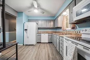 890 4th St, Baden, PA 15005 - Photo 10