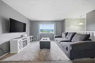 890 4th St, Baden, PA 15005 - Photo 6