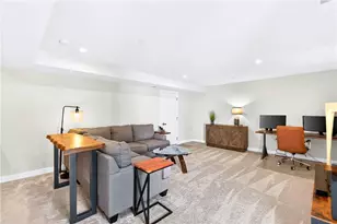 4004 Crown Dr, South Park, PA 15129 - Photo 26