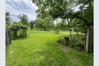 1017 Schweitzer Rd, Elizabeth Twp/Boro, PA 15135 - Photo 12