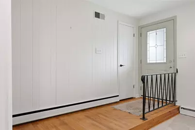 6801 Buchanan Avenue, West Mifflin, PA 15122 - Photo 8
