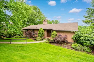 1679 Hastings Mill, Pittsburgh, PA 15241 - Photo 2