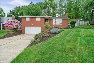 1498 Parkview Dr, Pittsburgh, PA 15101 - Photo 2