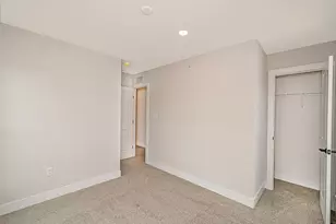 3026 Green Ln, Bridgeville, PA 15017 - Photo 14