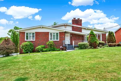 305 Beckman Dr, McKeesport, PA 15132 - Photo 2