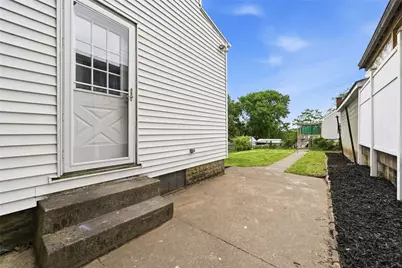 504 Augusta St, Pittsburgh, PA 15211 - Photo 34