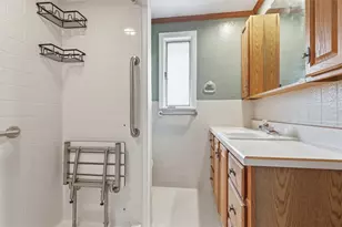 4798 Doverdell Dr, Pittsburgh, PA 15236 - Photo 20