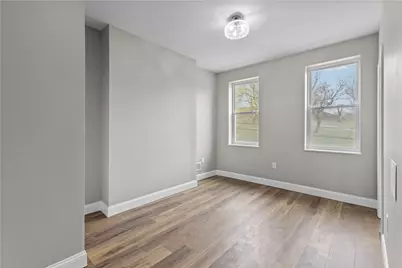 830 Adelaide St, Schenley Heights, PA 15219 - Photo 14