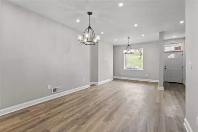 830 Adelaide St, Schenley Heights, PA 15219 - Photo 4