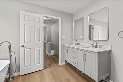 830 Adelaide St, Schenley Heights, PA 15219 - Photo 18