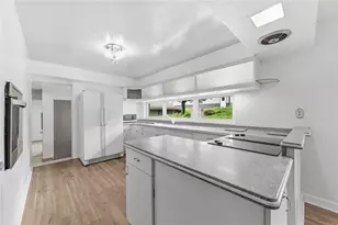 944 Mercer Rd, Center Township, PA 16001 - Photo 10