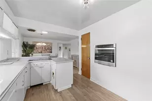 944 Mercer Rd, Center Township, PA 16001 - Photo 12