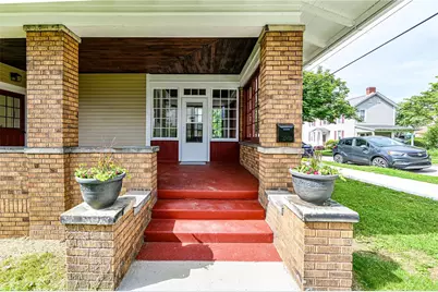 301 College Ave, Mt Pleasant Boro, PA 15666 - Photo 8