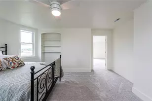301 College Ave, Mt Pleasant Boro, PA 15666 - Photo 28