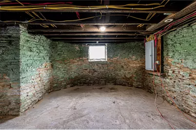 301 College Ave, Mt Pleasant Boro, PA 15666 - Photo 44