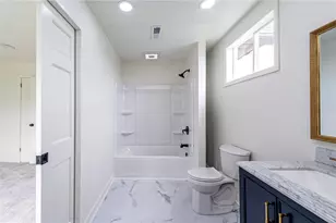 301 College Ave, Mt Pleasant Boro, PA 15666 - Photo 32