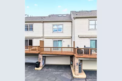 1714 S Shore Ct, Pittsburgh, PA 15203 - Photo 44