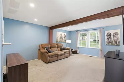 202 Olde Orchard Dr #202, South Fayette, PA 15017 - Photo 6