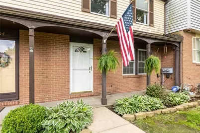 202 Olde Orchard Dr #202, South Fayette, PA 15017 - Photo 2