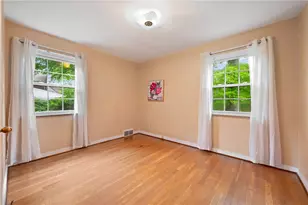 750 Washington Dr, Ross Twp, PA 15229 - Photo 14