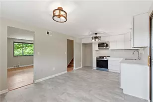 6432 Highview St, South Park, PA 15129 - Photo 12