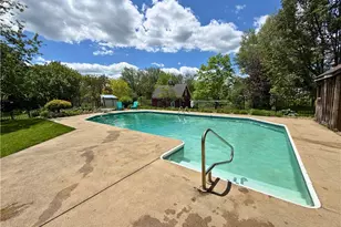 22 Kings Ln, Pine Township, PA 16127 - Photo 6