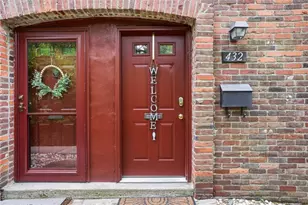 432 Country View Ct, Pittsburgh, PA 15205 - Photo 2