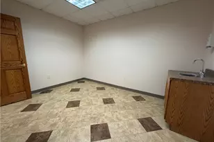 215 Grove City Rd, Slippery Rock, PA 16057 - Photo 16
