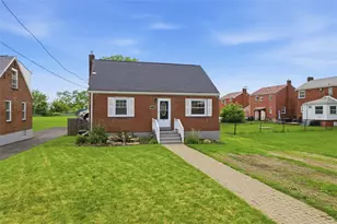 2514 Alberta Cir, West Mifflin, PA 15122 - Photo 2