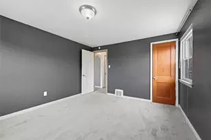 2514 Alberta Cir, West Mifflin, PA 15122 - Photo 26