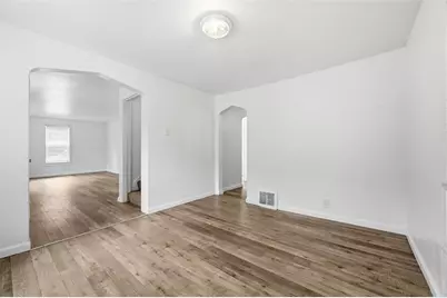 302 Idlewood Rd, Pittsburgh, PA 15235 - Photo 10