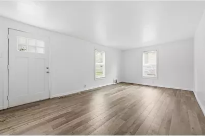 302 Idlewood Rd, Pittsburgh, PA 15235 - Photo 8