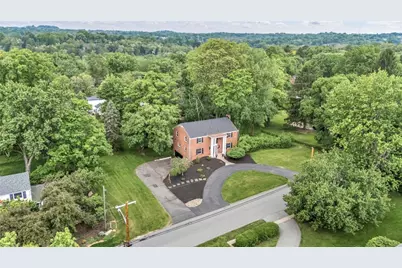 3225 Comanche Rd, Bethel Park, PA 15241 - Photo 30