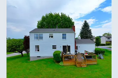 26 Robin Dr, South Strabane, PA 15301 - Photo 24