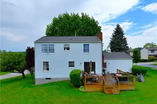 26 Robin Dr, South Strabane, PA 15301 - Photo 24