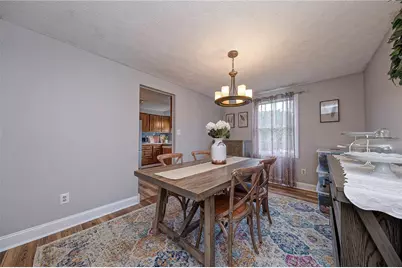 26 Robin Dr, South Strabane, PA 15301 - Photo 4