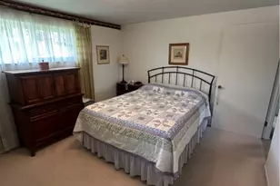 200 Arla Dr, Green Tree, PA 15220 - Photo 34