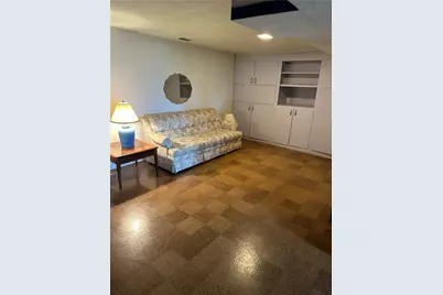 200 Arla Dr., Green Tree, PA 15220 - Photo 4