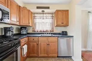 214 Beisner Ave, Pittsburgh, PA 15227 - Photo 14
